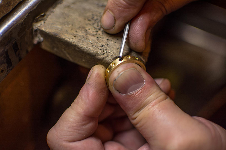 Création de bijoux Mériadeck